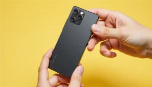 Best Mobile Phone for Small Hands