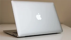 Macbook Pro Reviews 2025
